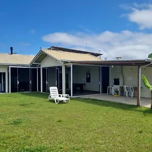 Casa de Férias Happy House, Sao Francisco do Sul