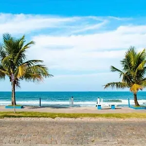 Casa de Férias Casa Praia&ferias 300 Metros Da Enseada, Sao Francisco do Sul